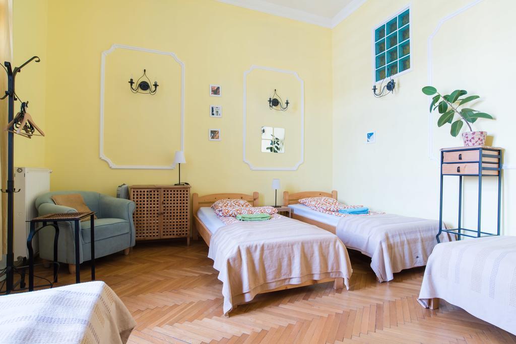 Downtown Oasis Albergue Budapest Exterior foto