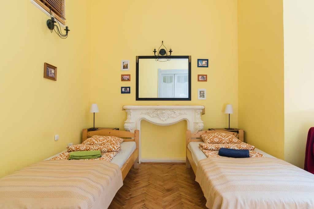 Downtown Oasis Albergue Budapest Exterior foto