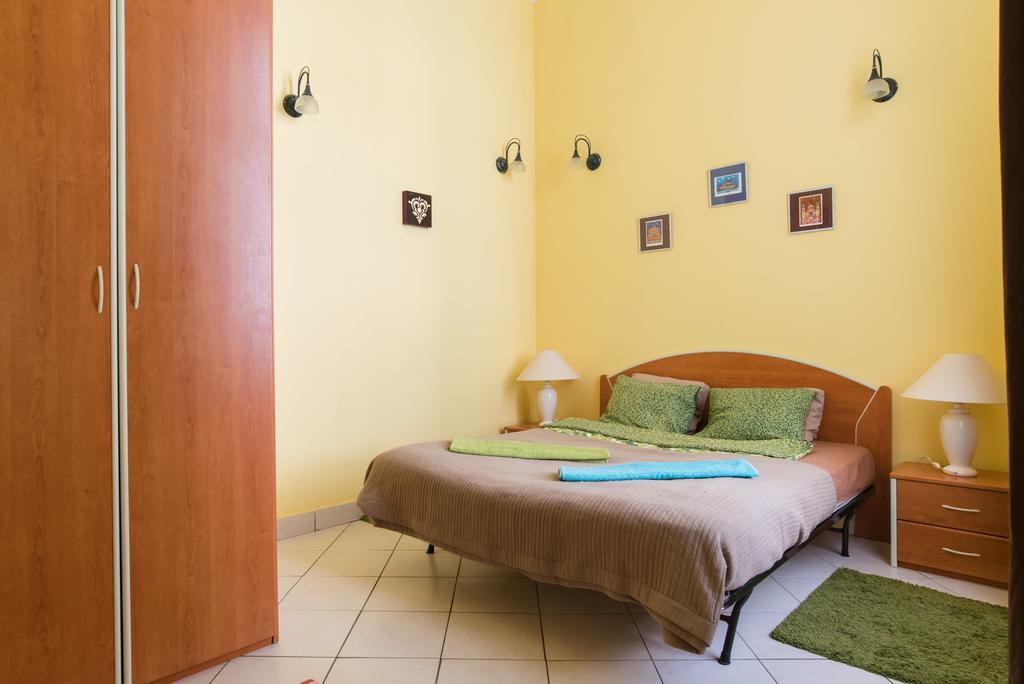 Downtown Oasis Albergue Budapest Exterior foto