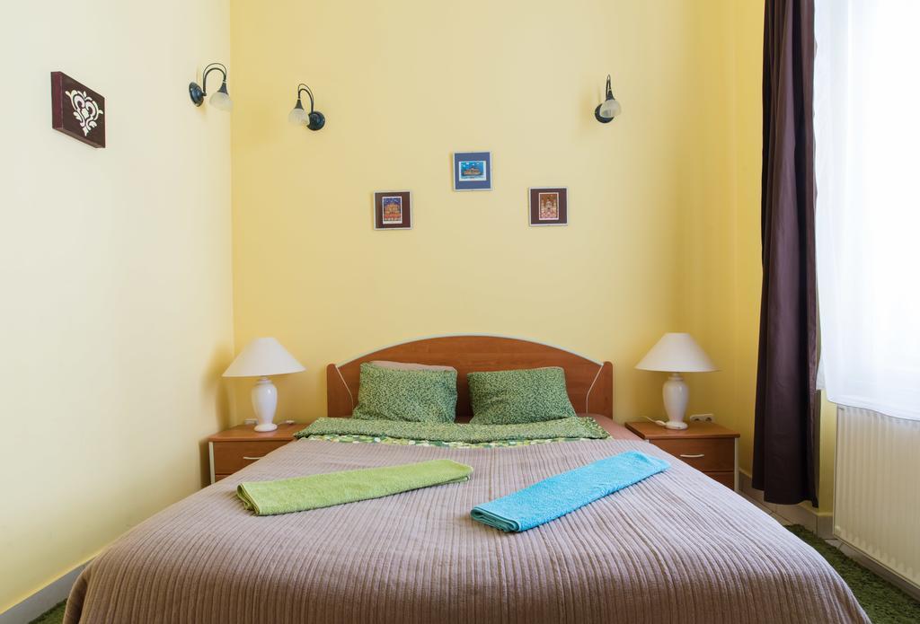 Downtown Oasis Albergue Budapest Exterior foto